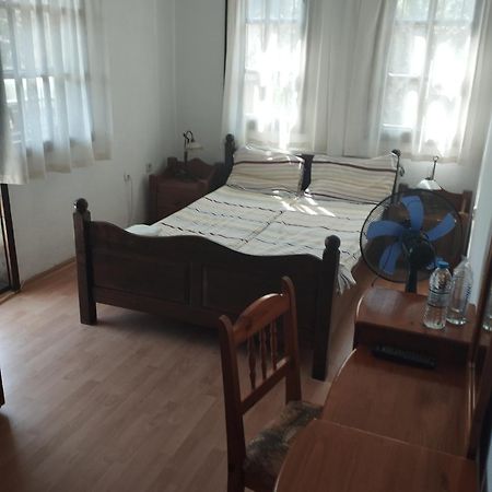Villa Nasco ゴールデンサンド エクステリア 写真